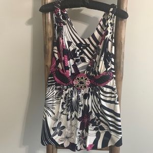 Sky Bejeweled Pink and Black Floral Tank Size Small